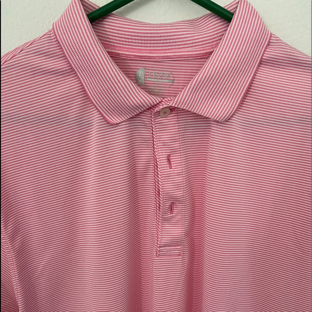 Men’s golf shirt Izod XL x-treme function pink stripe. Excellent conditi…